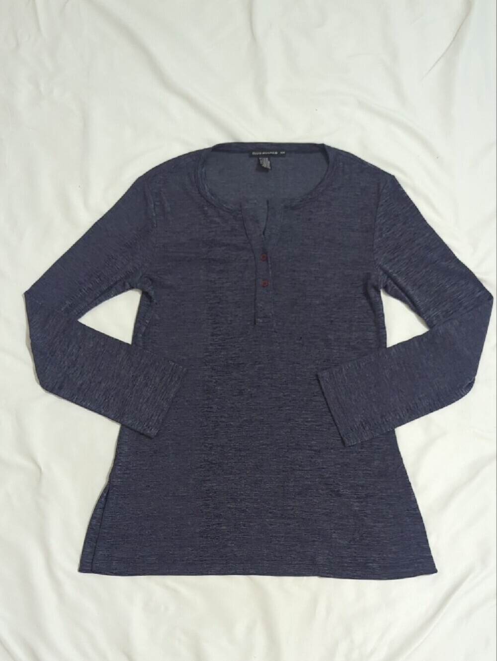 Club Monaco Long Sleeve Henley Top, Color Heathered Blue Size M
